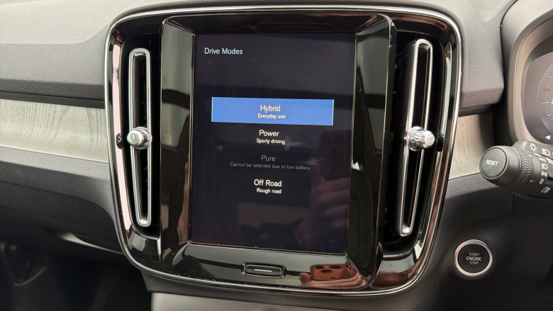 Volvo Xc40 1.5 T4 Recharge PHEV Inscription 5dr Auto Estate